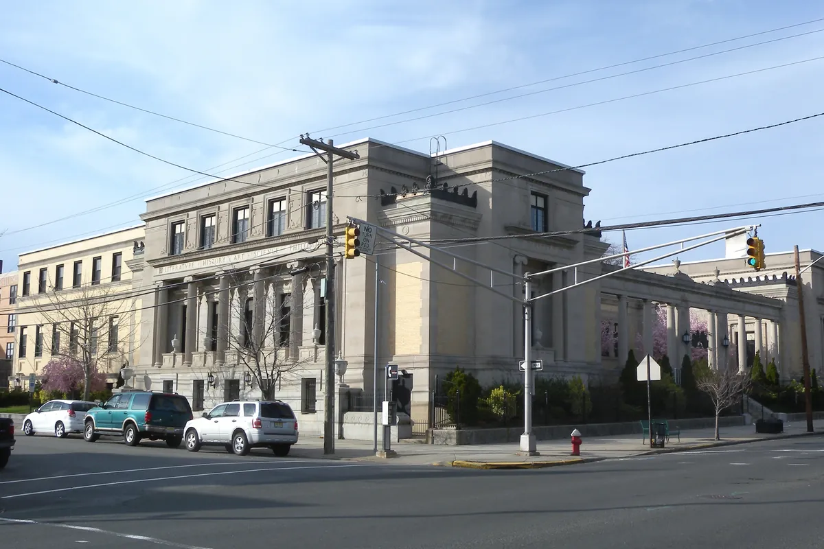 Bayonne Free Public Library on Avenue C in Bayonne, NJ, home of the Santa Paws Tree