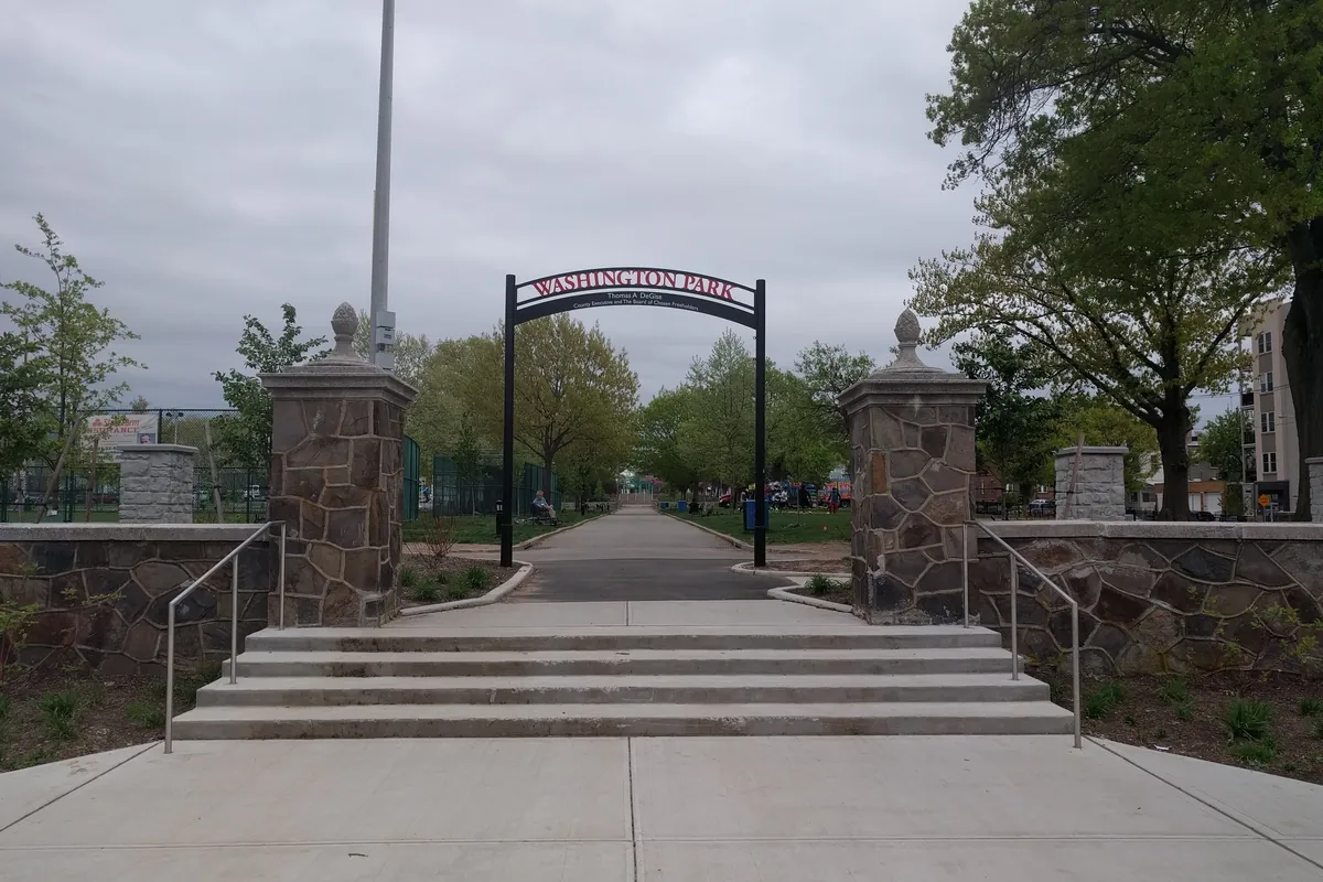 Entry arch at Washington Park on the Union City and Jersey City line, NJ